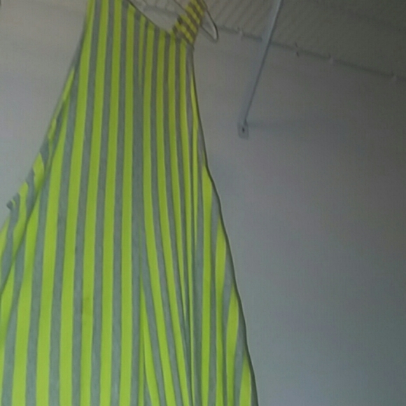 Romper - Picture 3 of 4